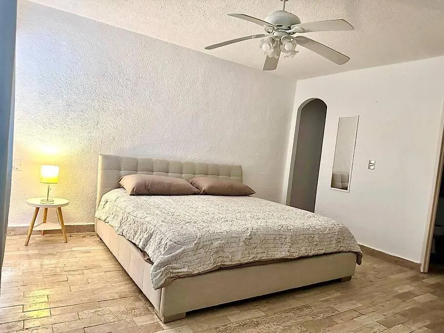 La Villa Dorada 5 Cancun Apartment
