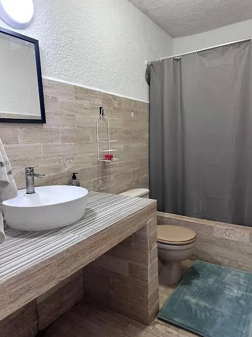 La Villa Dorada 5 Cancun Mexico